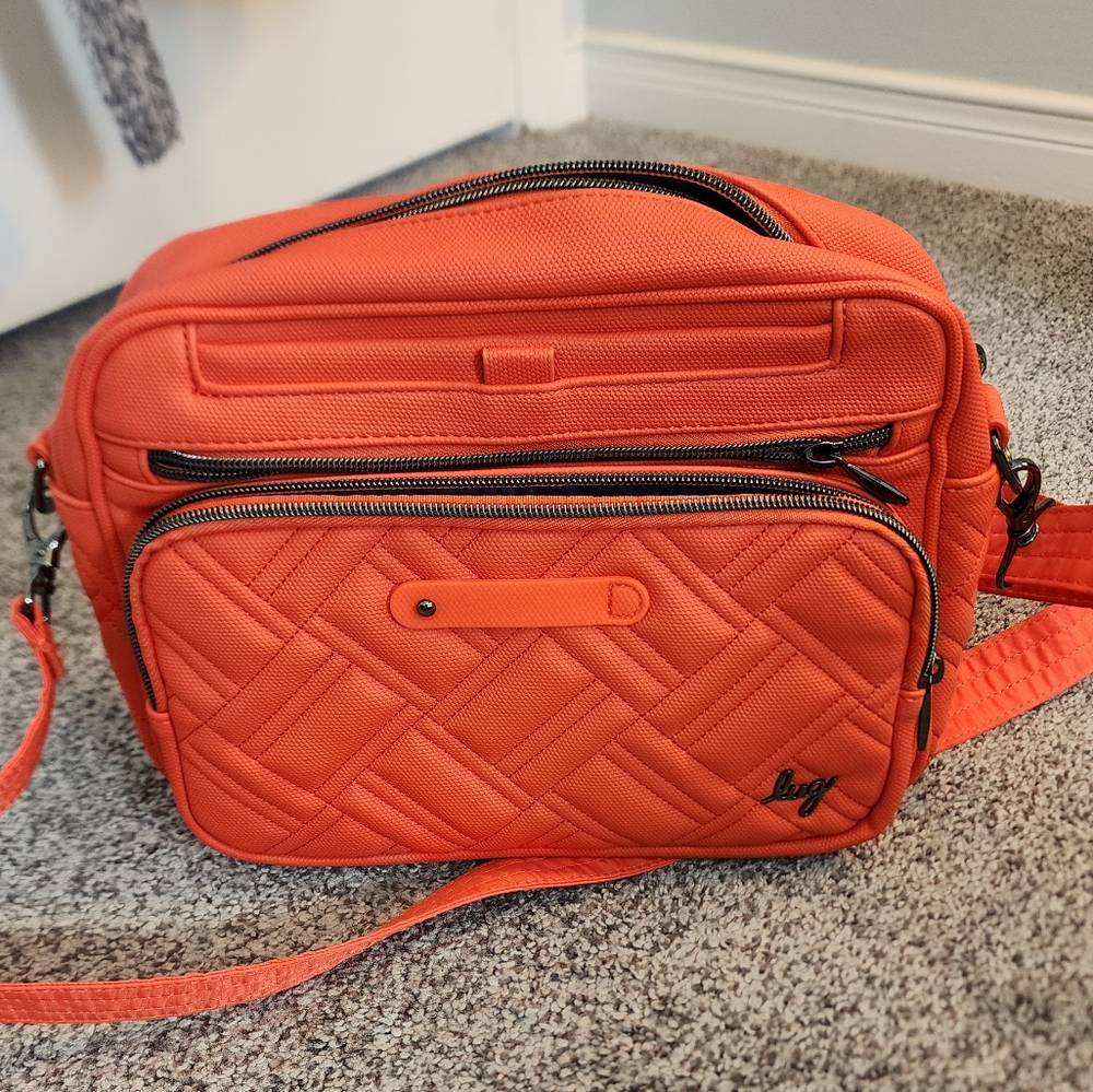 Lug Carousel XL Matte Luxe VL Crossbody Bag Papaya
